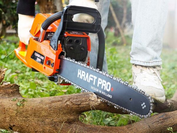 Kraft Pro Kettingzaag 58CC - Voor Onderhoud Aan De Tuin En Brandhout! ...