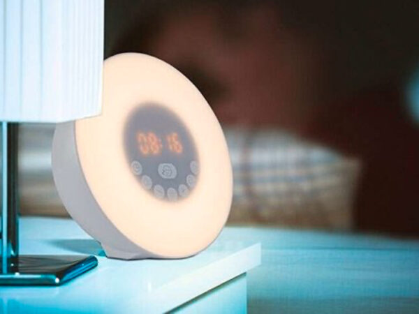 Fedec Wake Up Light - RGB Lichtwekker - FM Radio - Wit/RVS