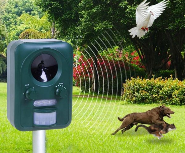 Universal Animal Repeller - Verjaag Ongewenste Dieren! ...