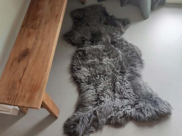 Scandinavische Zachte En Warme Schapenvacht - Verkrijgbaar In 2 Kleuren! ...