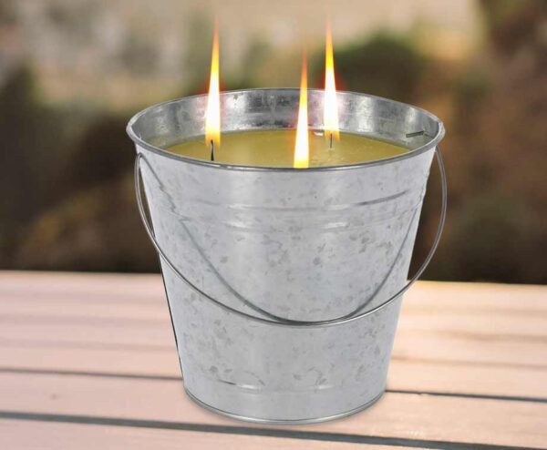 XL Citronella Kaars In Metalen Emmer - Geeft Sfeer En Houdt Muggen Op Afsta ...